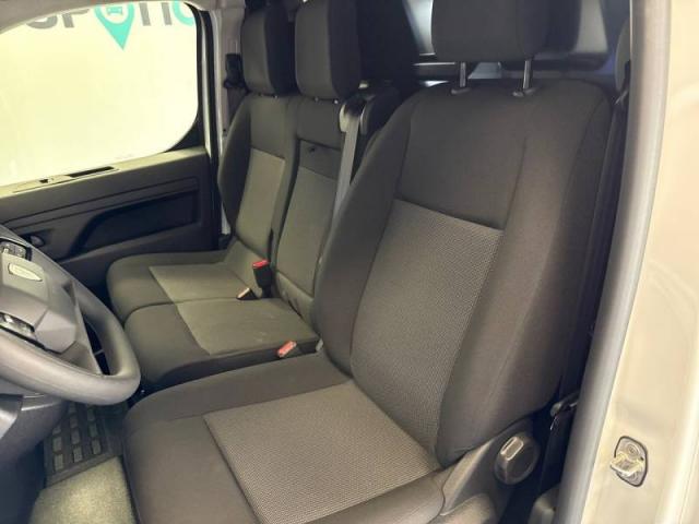 Peugeot Expert image 2