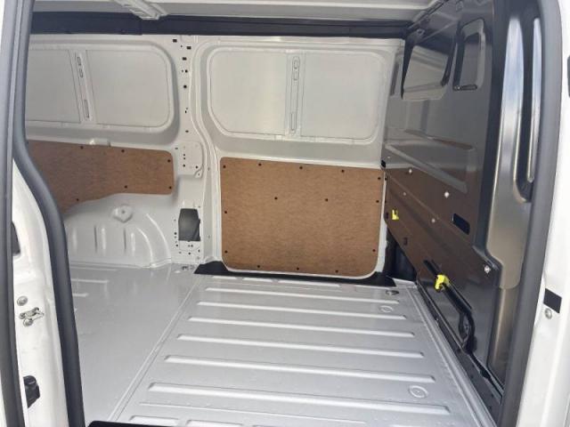 Peugeot Expert image 1