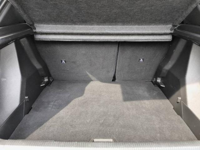 Peugeot 2008 image 5