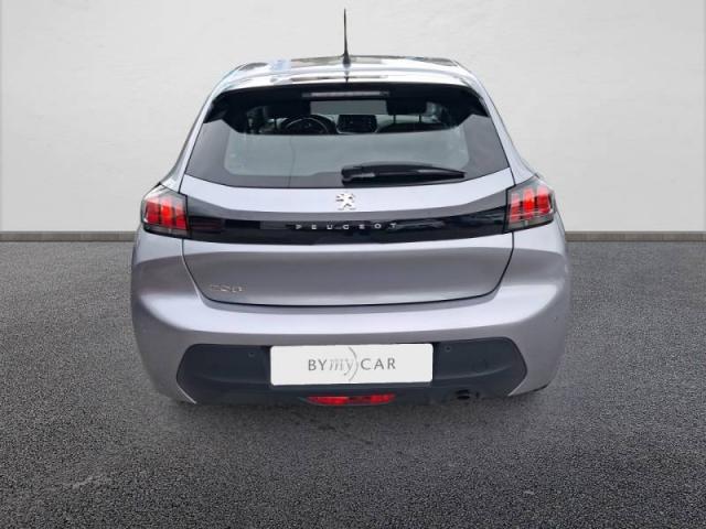 Peugeot 208 image 9