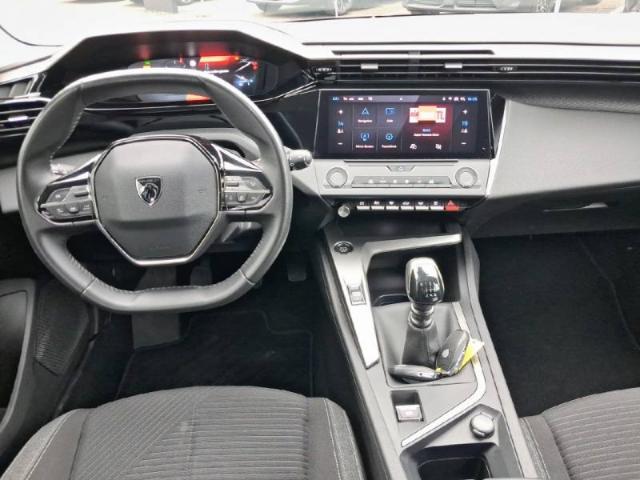 Peugeot 308 image 9