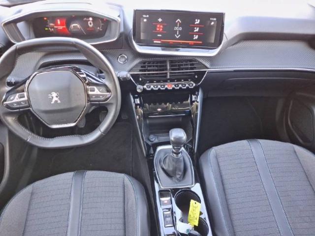 Peugeot 2008 image 6