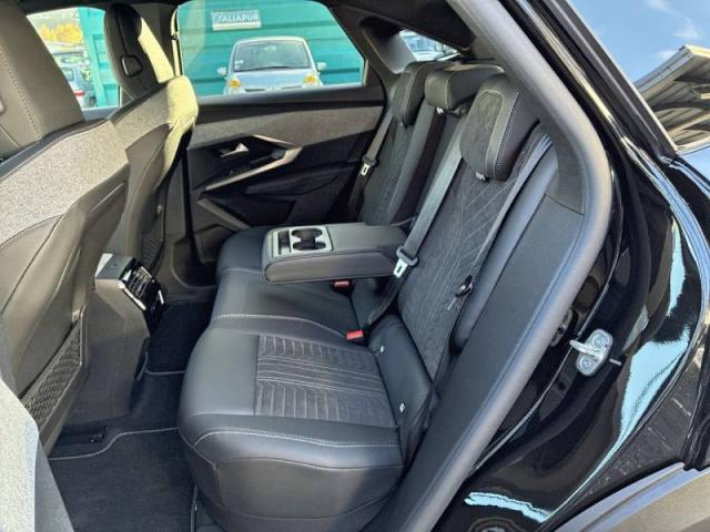 Peugeot 3008 image 1