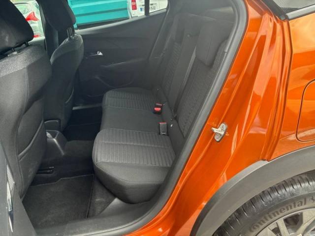 Peugeot 2008 image 9