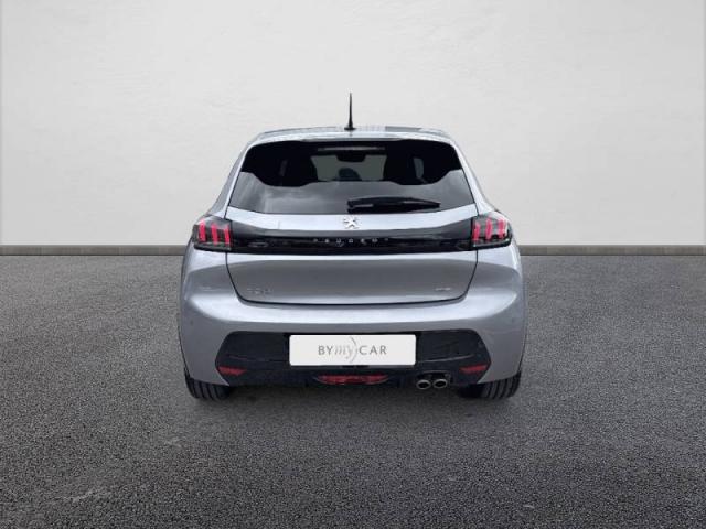 Peugeot 208 image 7
