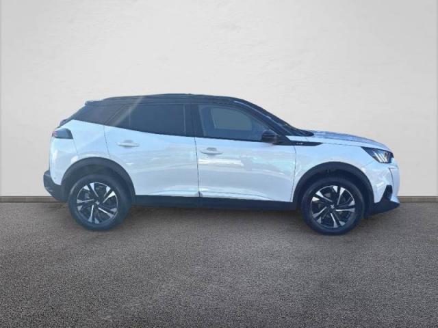 Peugeot 2008 image 6