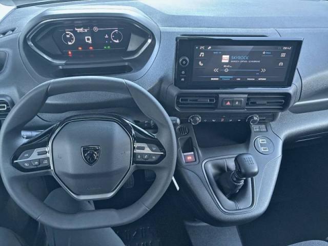 Peugeot Partner image 2