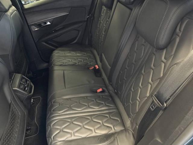 Peugeot 3008 image 3