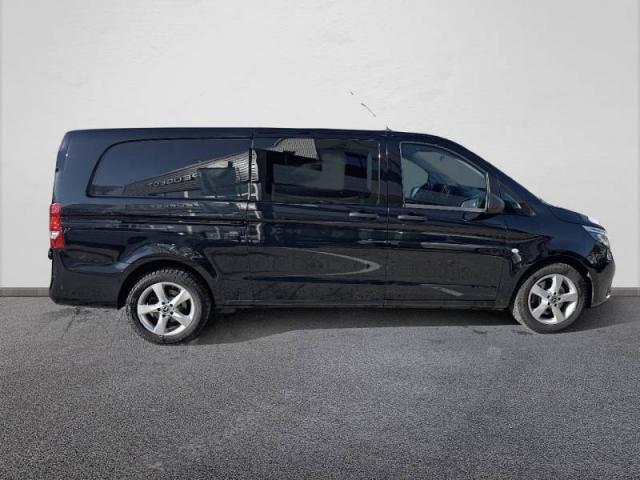 Mercedes Benz Vito image 3