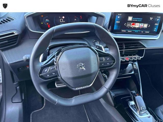 Peugeot 2008 image 6