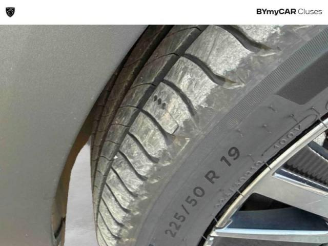 Peugeot 3008 image 3