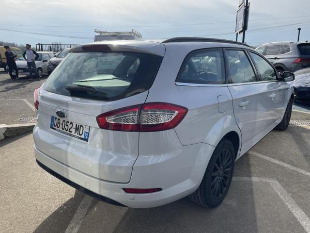 Ford Mondeo image 9