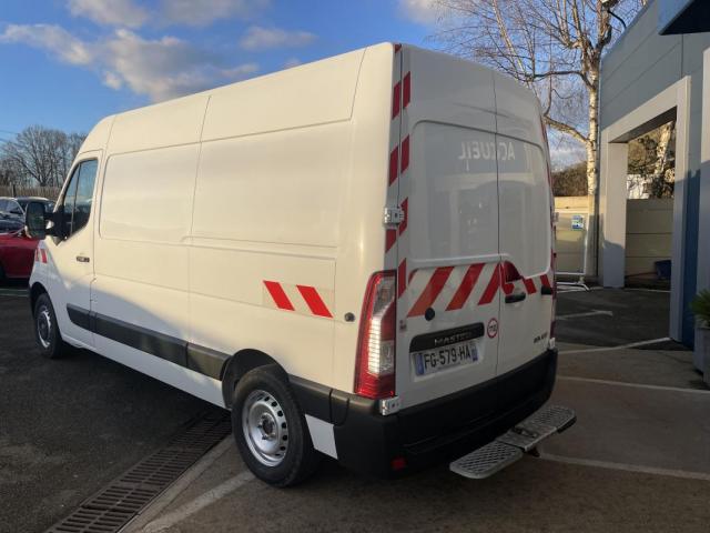 Renault Master image 1