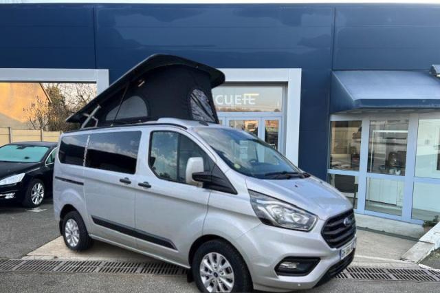 Ford Transit image 9