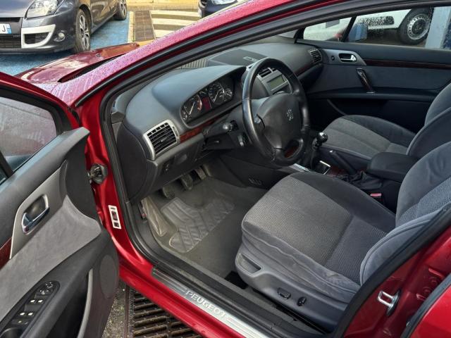 Peugeot 407 image 6