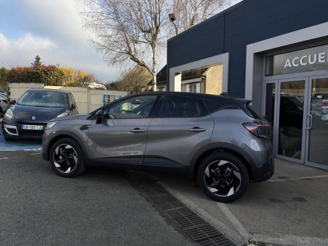 Renault Captur image 1