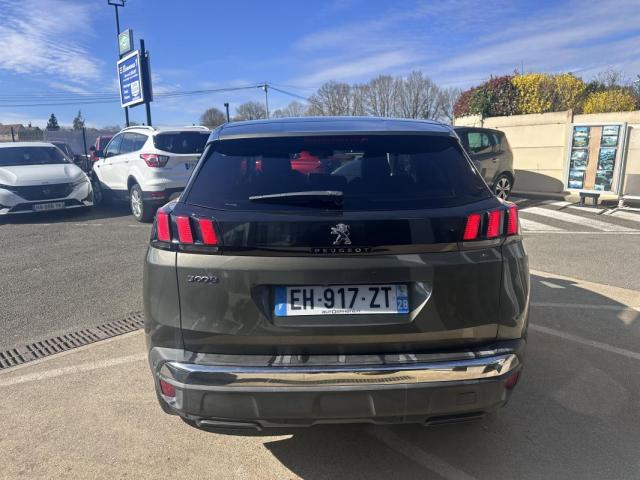 Peugeot 3008 image 2
