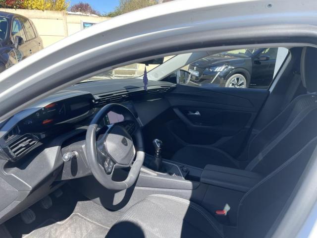 Peugeot 308 image 6