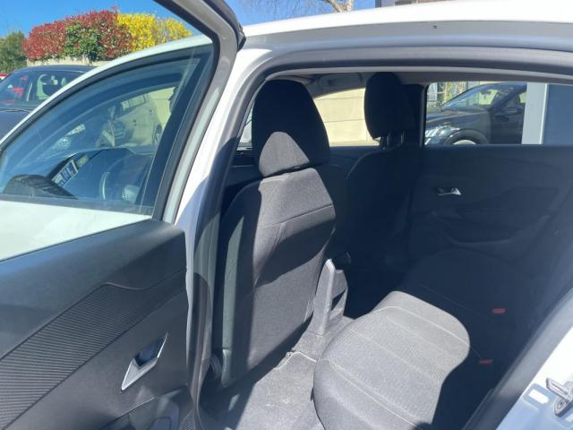 Peugeot 308 image 8