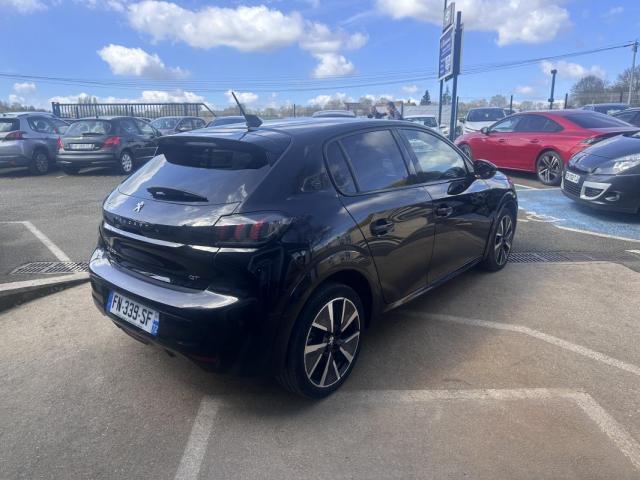 Peugeot 208 image 9