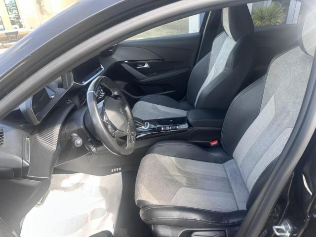 Peugeot 208 image 4