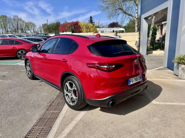 Alfa Romeo Stelvio image 6