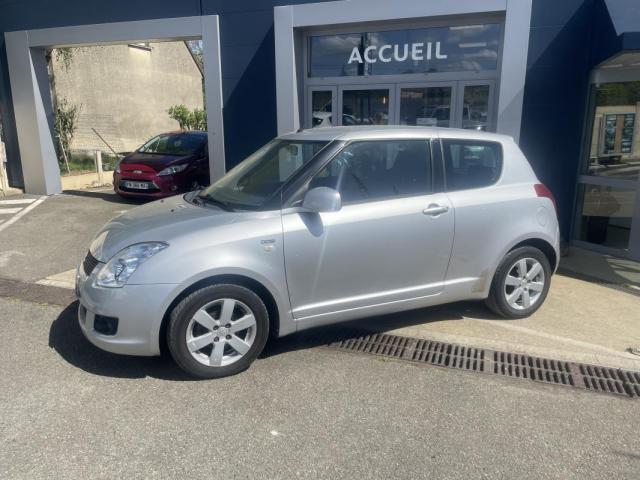 Suzuki Swift image 6