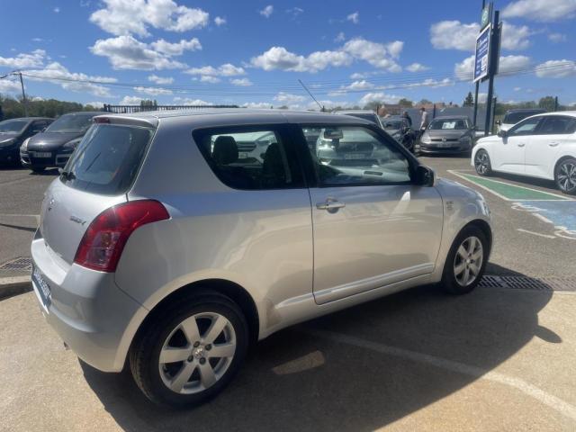 Suzuki Swift image 1