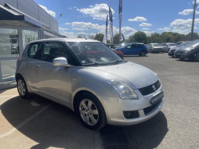 Suzuki Swift image 5