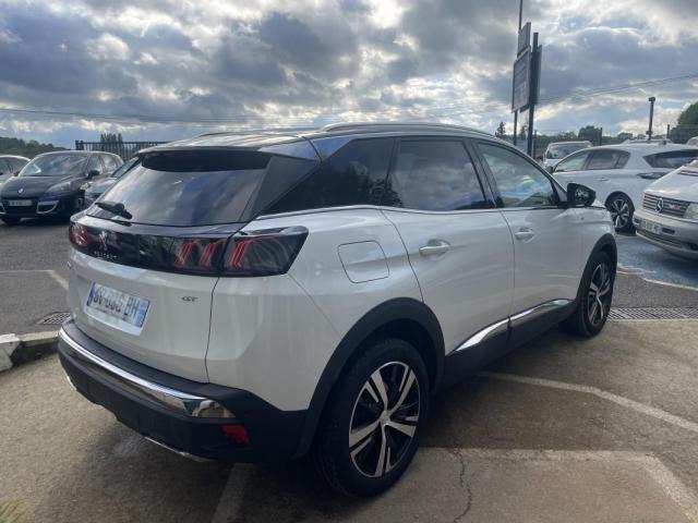 Peugeot 3008 image 2