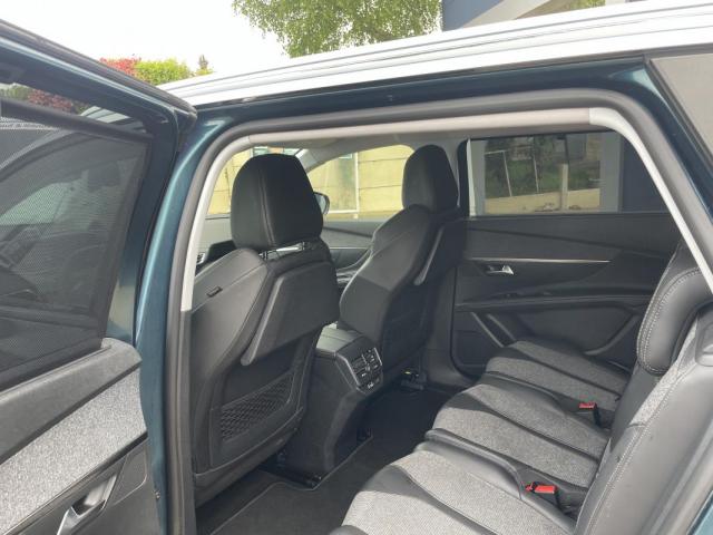Peugeot 5008 image 4