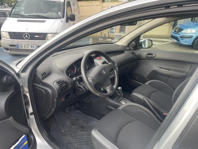 Peugeot 206 image 3