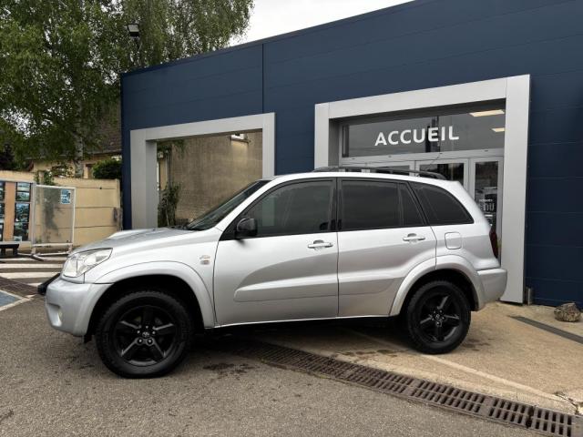 Toyota Rav4 image 5