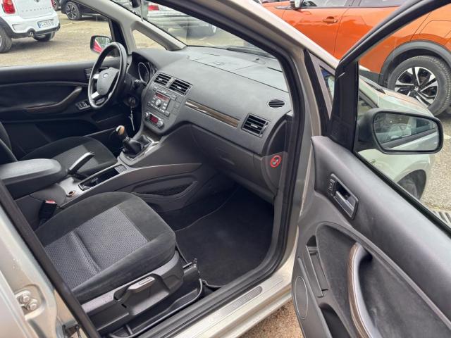 Ford C-Max image 1