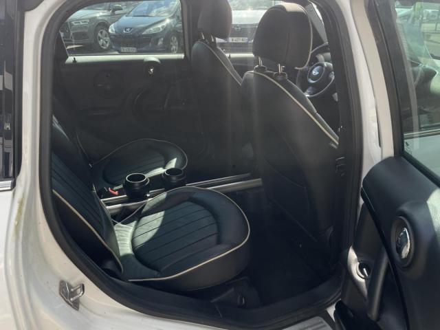 Mini Cooper S image 9