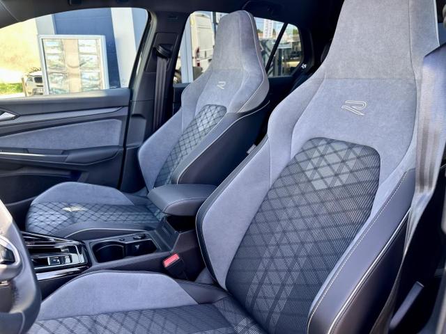Volkswagen Golf image 7