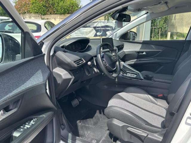Peugeot 3008 image 8