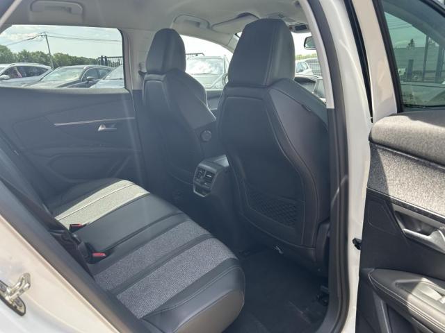 Peugeot 3008 image 7