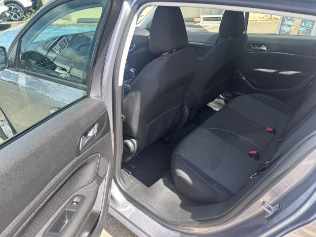 Peugeot 308 image 5
