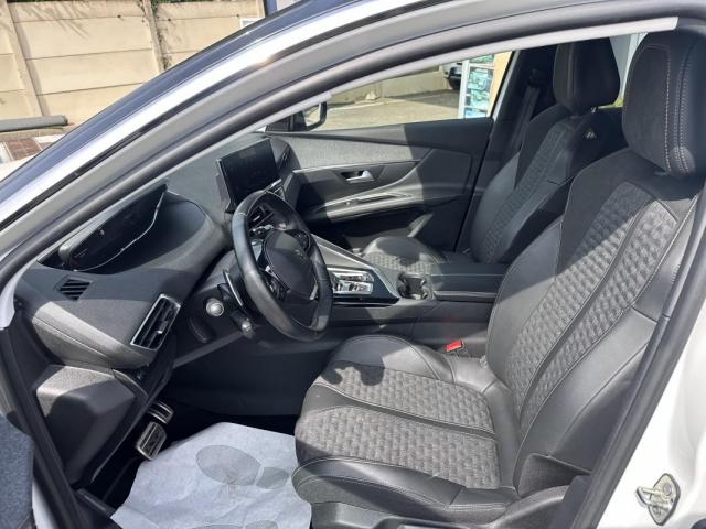 Peugeot 3008 image 1