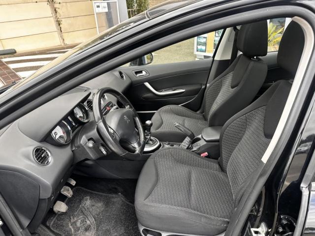 Peugeot 308 image 4
