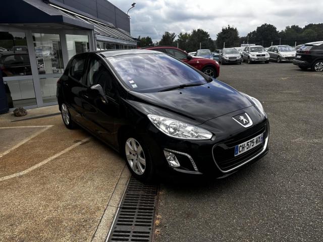 Peugeot 308 image 8