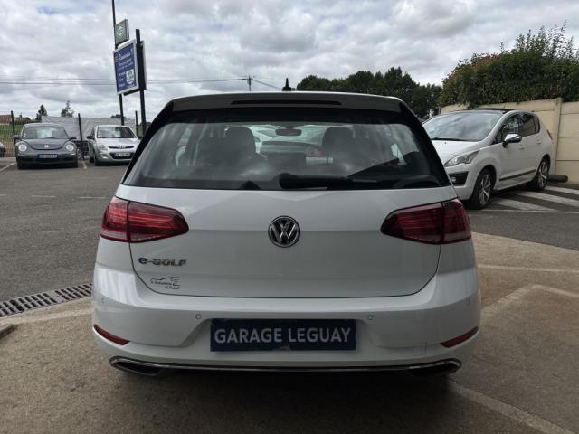 Volkswagen Golf image 6