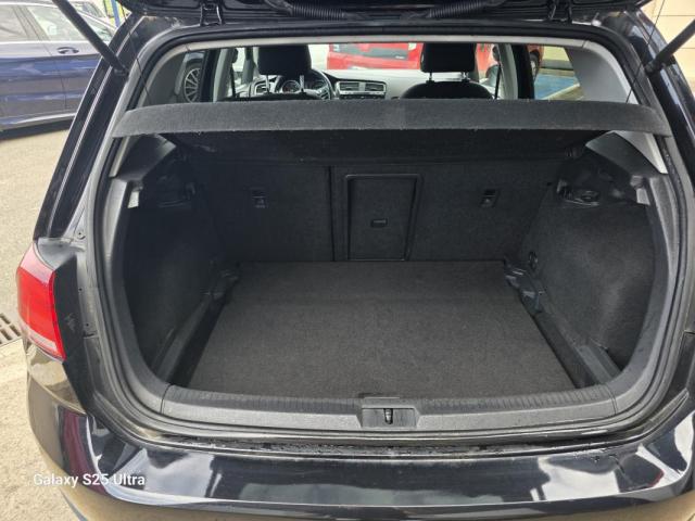 Volkswagen Golf image 2