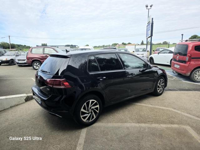 Volkswagen Golf image 8