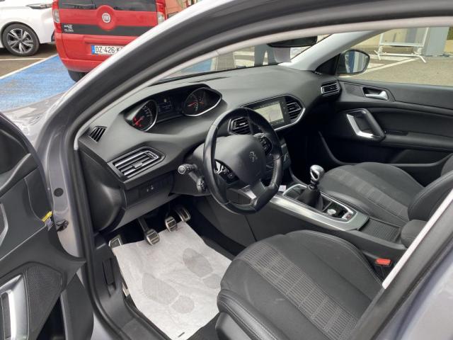 Peugeot 308 image 3