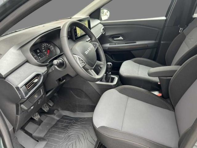 Dacia Jogger image 1
