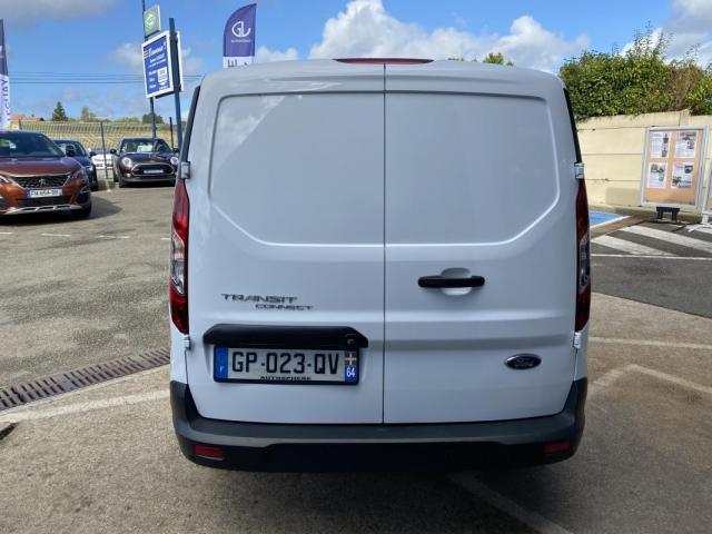 Ford Transit Connect image 7