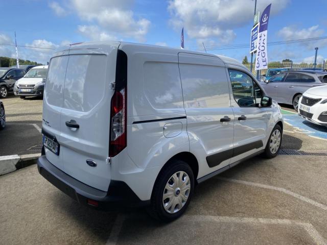 Ford Transit Connect image 6