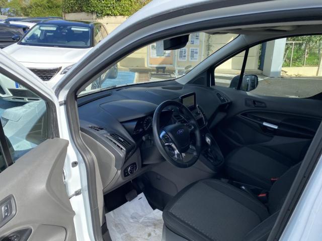 Ford Transit Connect image 5